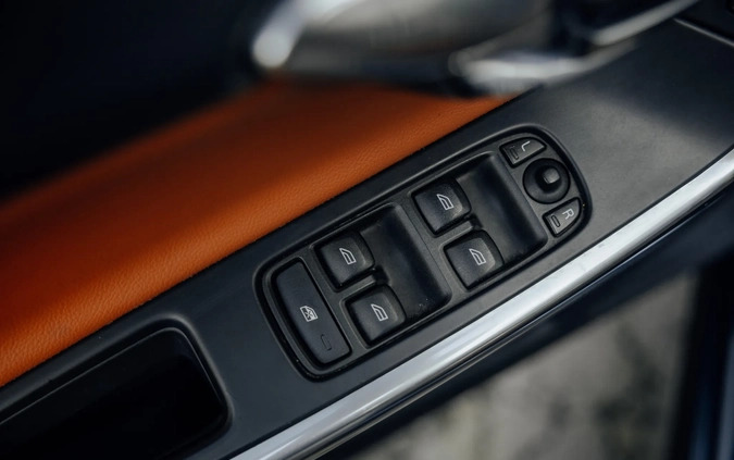 Volvo S60 cena 61300 przebieg: 181307, rok produkcji 2014 z Lublin małe 596